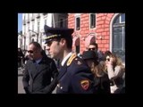 Napoli - Cane poliziotto sul lungomare 1 (04.03.13)