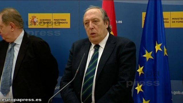 Fomento, Iberia y sindicatos se felicitan por el acuerdo