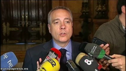 Navarro pide a Mas que se implique en la cumbre