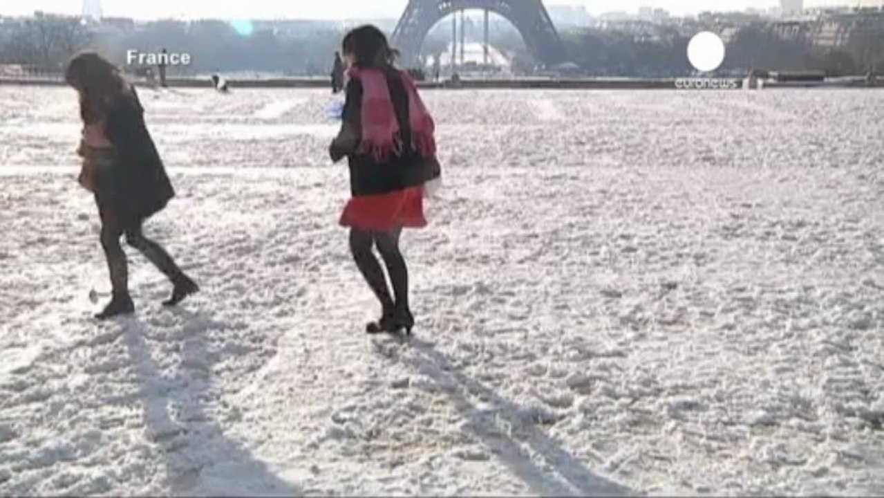 Surprise snow causes Europe travel chaos