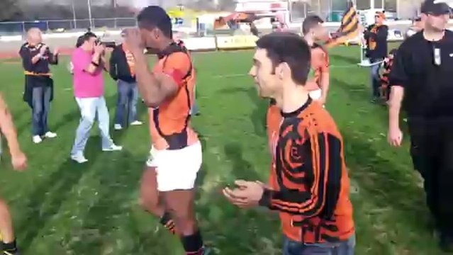 Les Tigres Cathares, tour d'honneur à Domec!