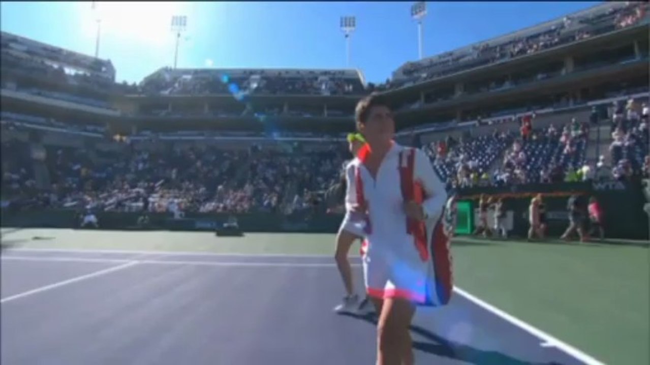 Indian Wells: Suarez Navarro verlangt Sharapova alles ab