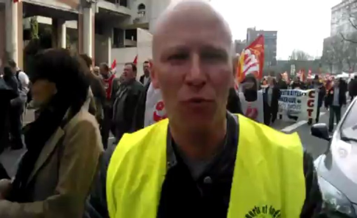 MANIFESTATION 5 MARS 2013 LILLE CONTRE LA "FLEXI-SÉCURITÉ" JOURNAL LE COMMUN'ART E-MON-SITE.COM