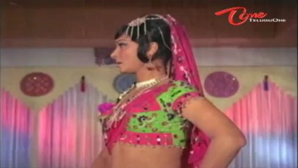 Bangaru Kalalu Songs - Singaram Chindulu - ANR - Lakshmi - Waheeda Rehman