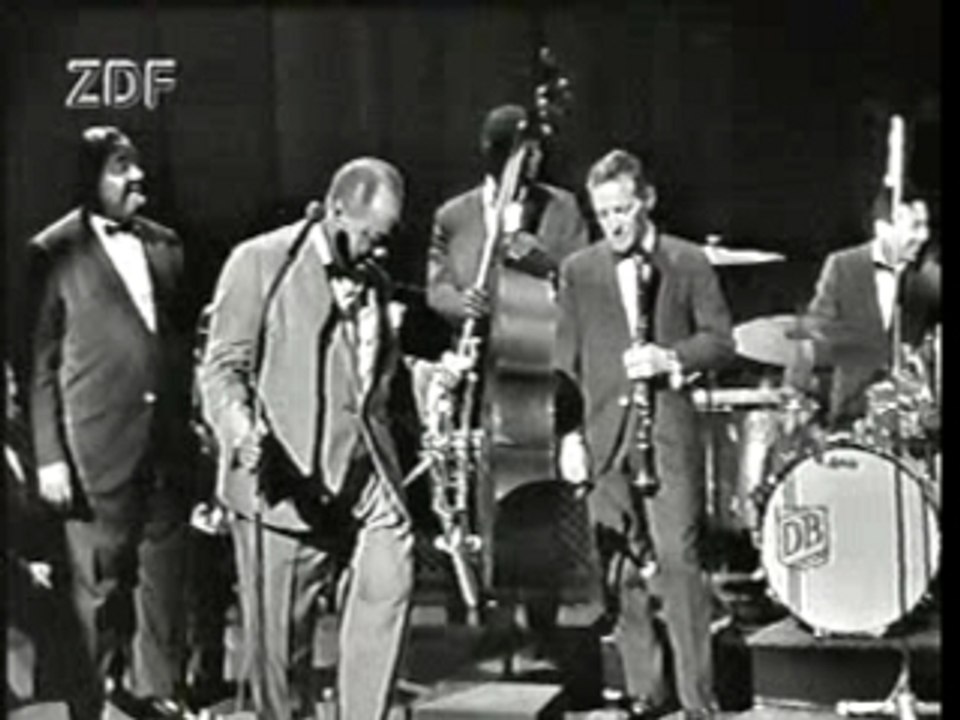 Louis Armstrong - Hello Dolly