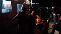 Lampedusa (RG) - Gommone carico di migranti soccorso nel Canale di Sicilia (11.03.13)