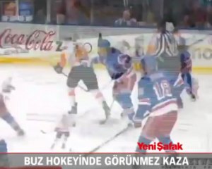 Buz hokeyinde görünmez kaza