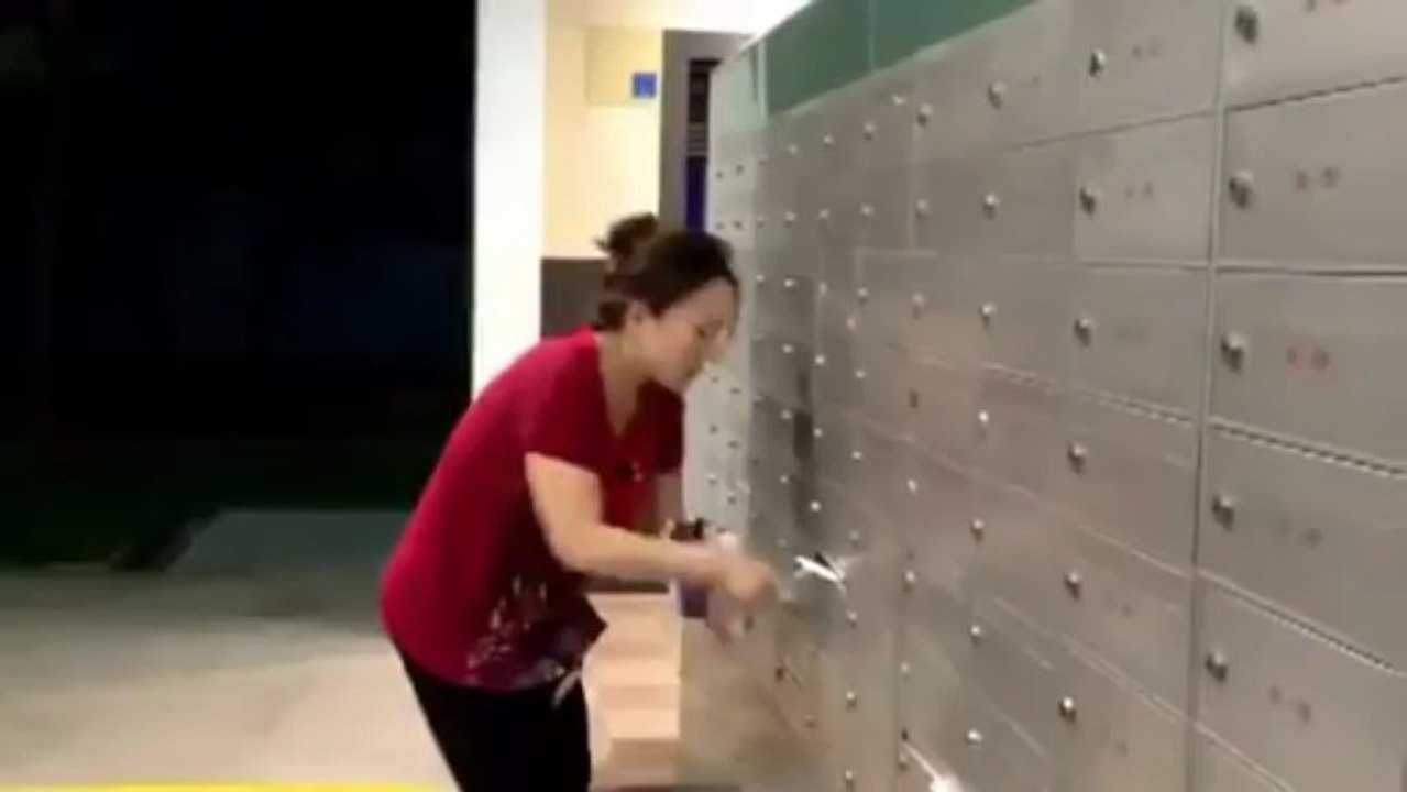 Mail Delivery...