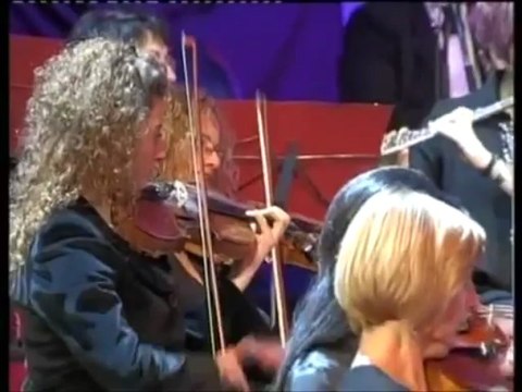 TUKIÇI: MUZIKA ËSHTË JETA IME