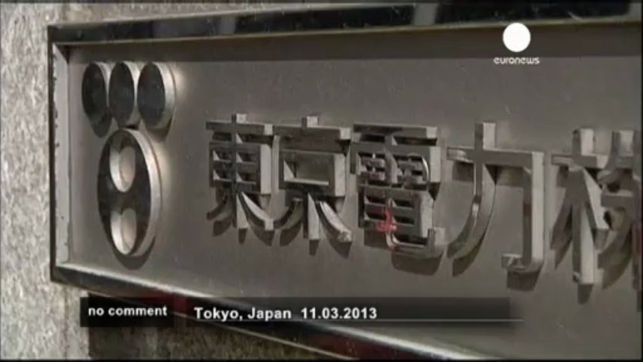 Minute de silence deux ans après le tsunami - no comment