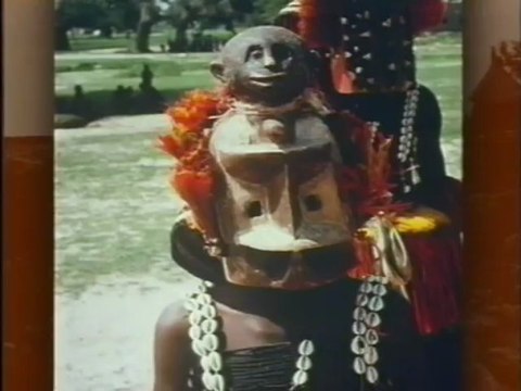 Эрих фон Дэникен - 17 - Звёзды над Африкой