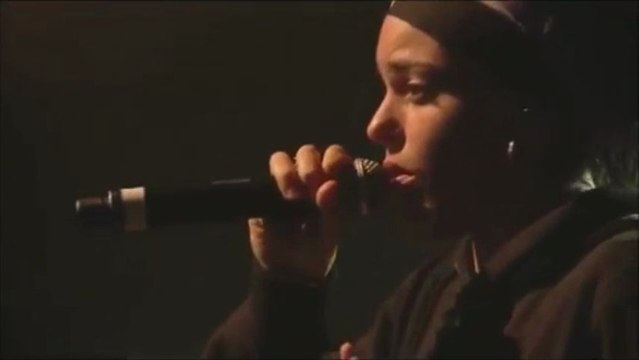 Keny Arkana - Car nous sommes le monde ( accoustic live)