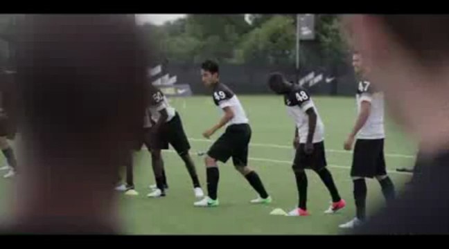 ‪Nike Football- The Chance- UK National Finals_ The Hunger To Succeed‬‏ - YouTube