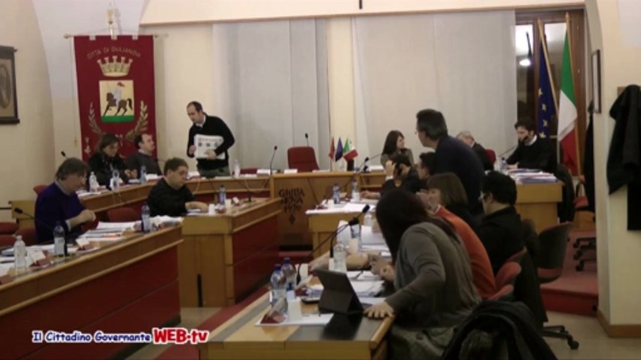 Consiglio comunale 11 marzo 2013 Punto 2 controd. variante aree da alienare intervento Andrenacci