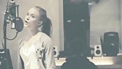 15 Year Old Swedish Girl Sings Rihanna