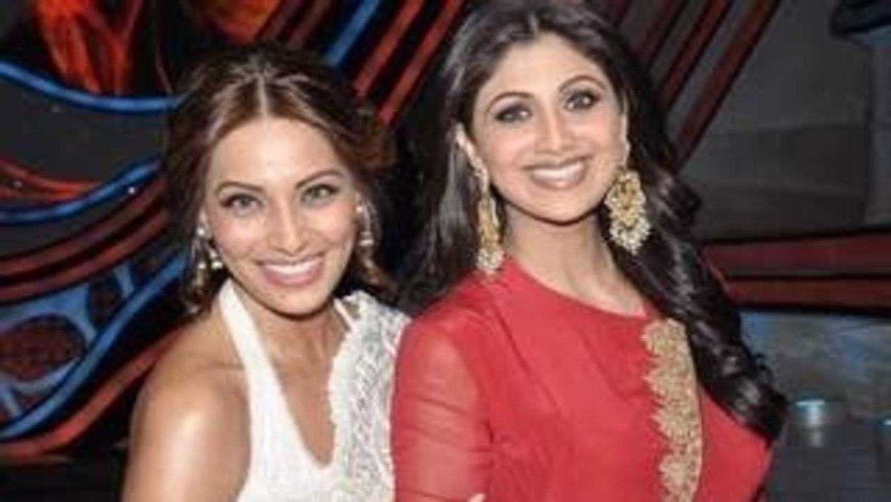 Bipasha Basu & Nawazuddin Siddique on Nach Baliye 5 GRAND FINALE