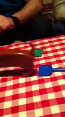 toutou rista quand il fait caca enorme!!!!!