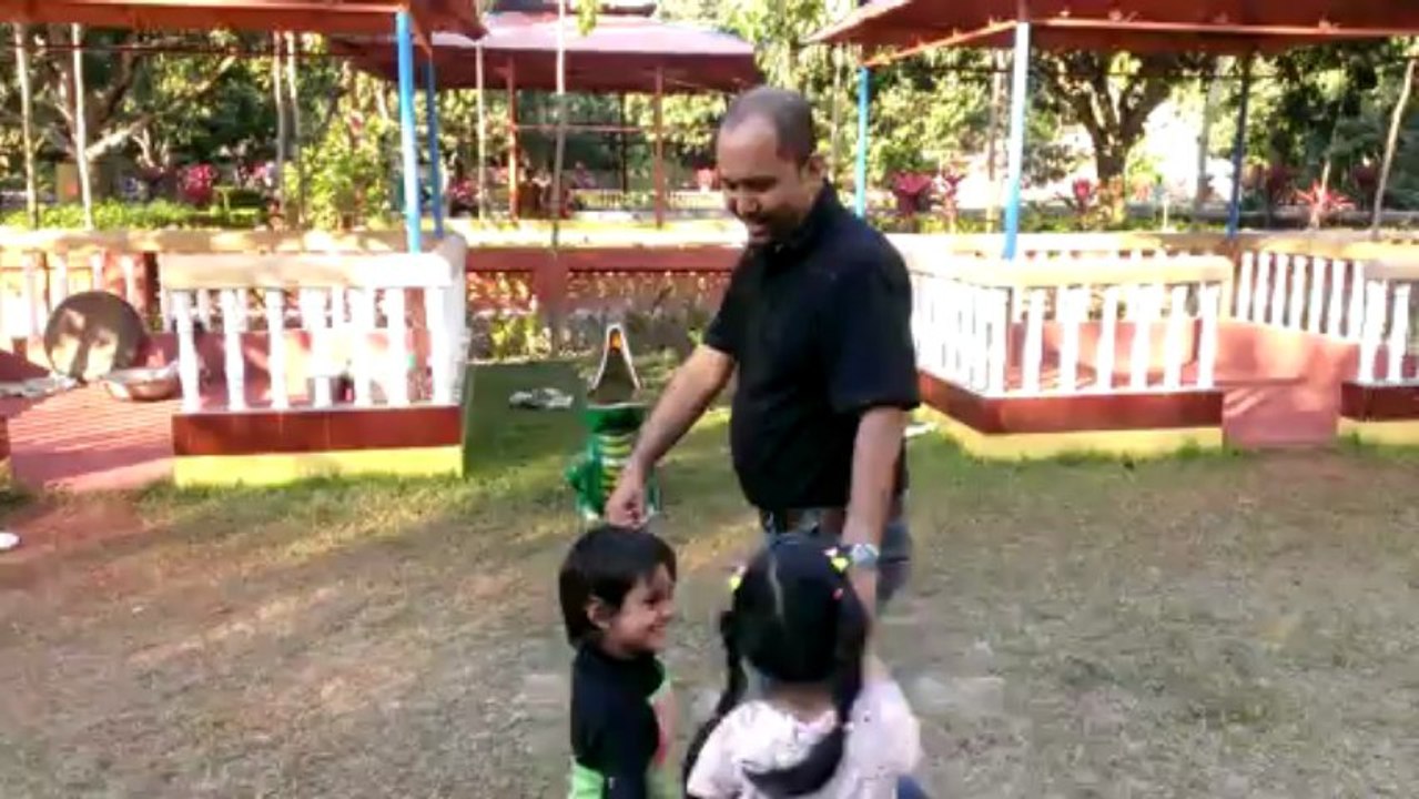 Hiya in picnic...Feb 2013
