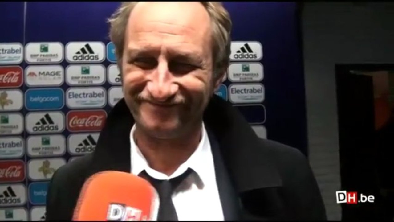 Benoît Poelvoorde se prend pour un agent de joueur au RSCA