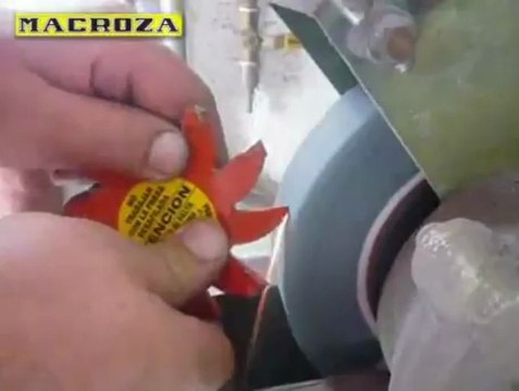 Mài lưỡi phay máy phay đục rãnh tường Macroza -Call Mr.Pháp 01639 922 974