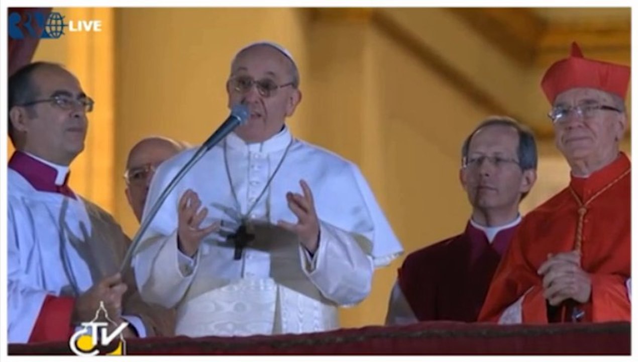 Retour sur les premières minutes du pape François