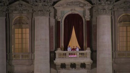Vatican: l'Argentin Jorge Bergoglio succède à Benoît XVI