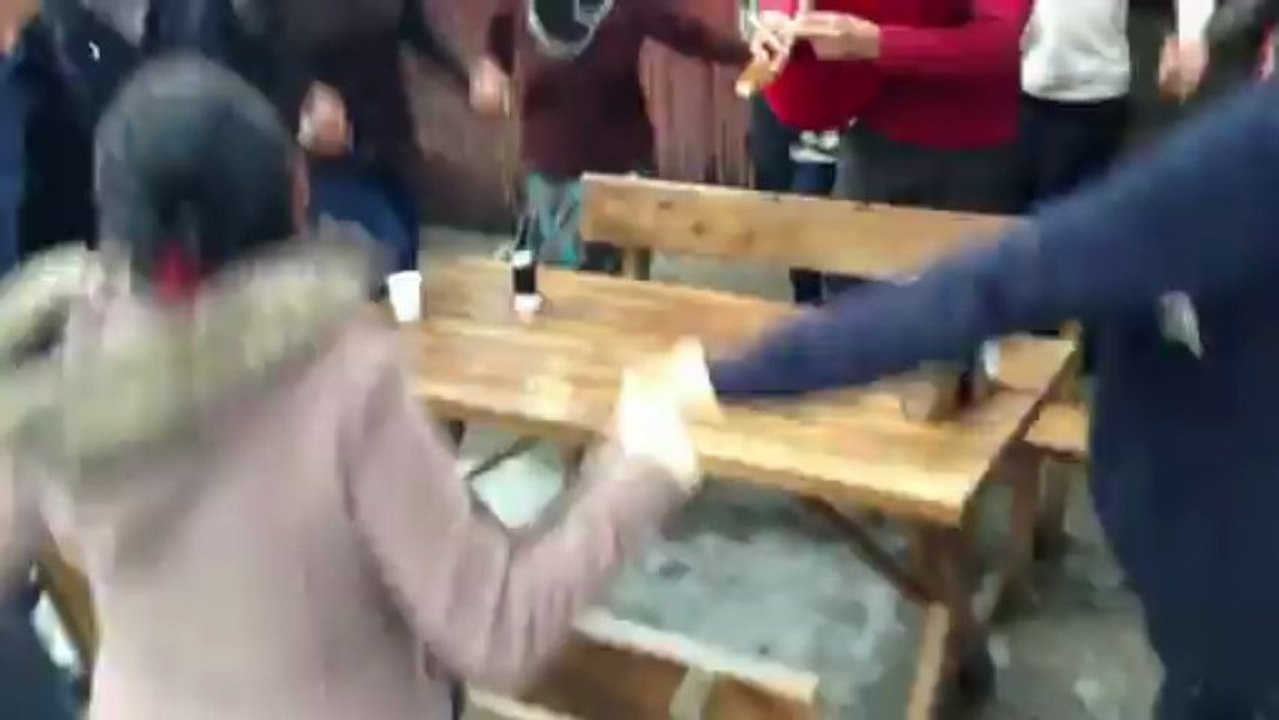 ayderde ..mekan sahipleriyle...