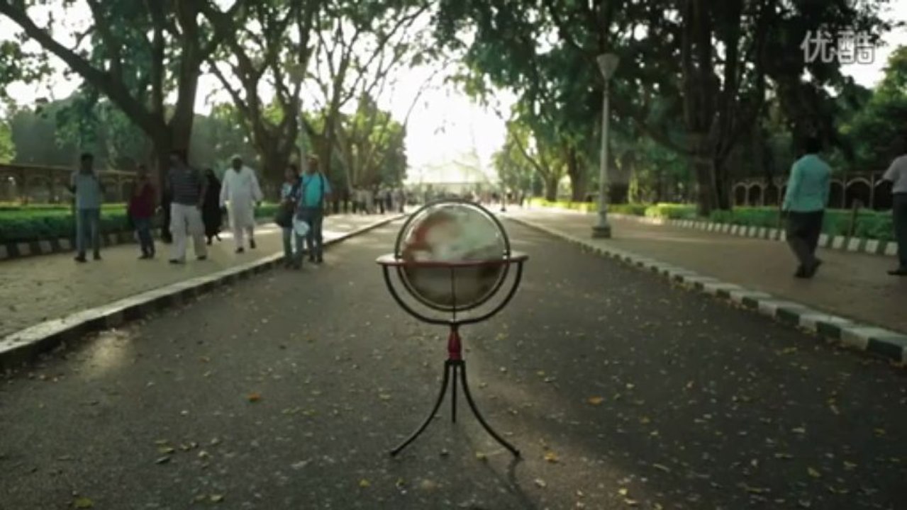 Windows 8 ad：The World is Ready