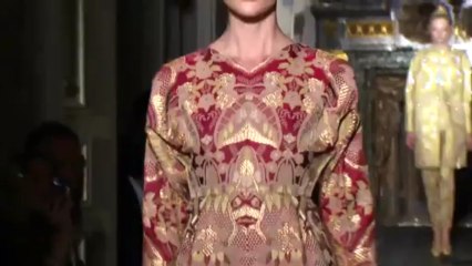 Valentino _ Haute Couture Fall Winter 2012_2013 Full Show _ Exclusive