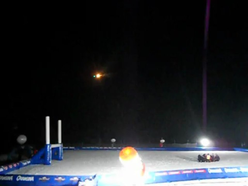 Oups le terrain du Tournoi des 6 Stations s'envole.