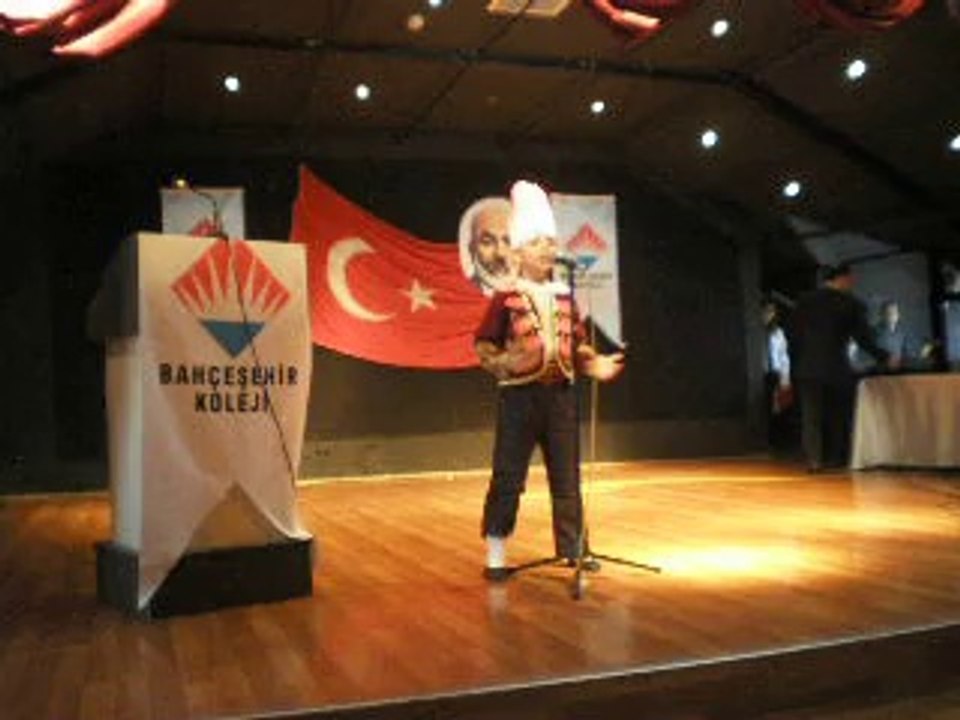 İSTİKLAL MARŞI - ÖZEL KONYA  SİSTEM  KOLEJİ , Ali Yılmaz UÇTU öğrencisi MİRKAN ÖZDEMİR'DEN