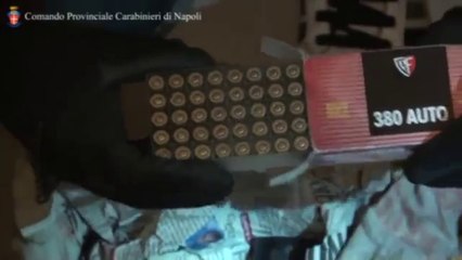 Napoli - Perquisizione nel covo di Baldassarre, il presunto assassino di Lino Romano 2 (13.03.13)