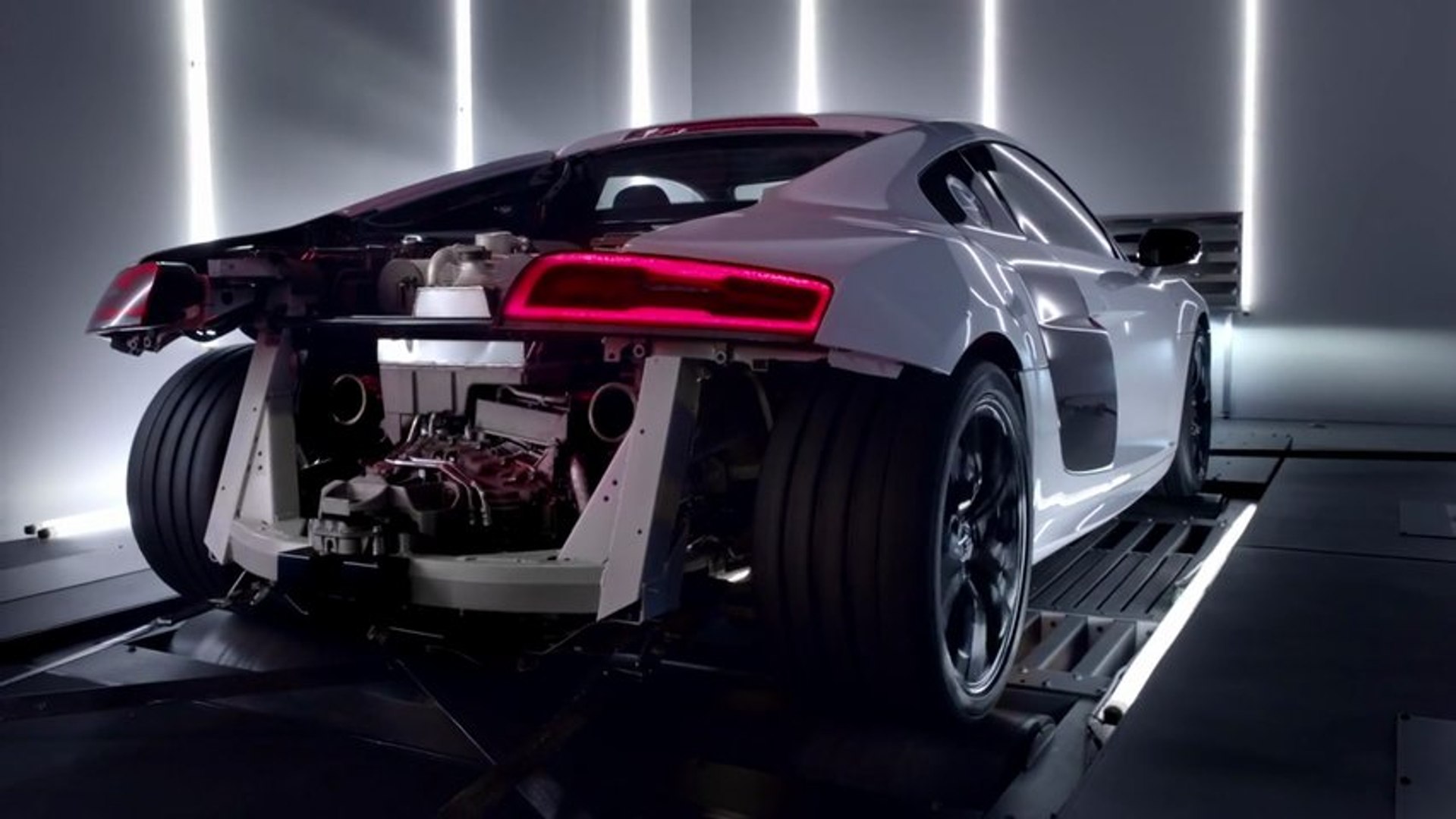 Moteur Audi R8 V10 plus - Vidéo Dailymotion