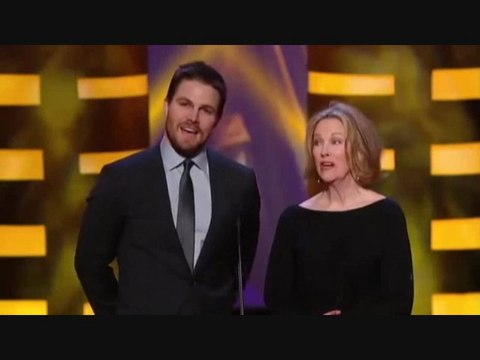 2013.03.03 Stephen Amell @ Canadian Screen Awards - Remise de prix