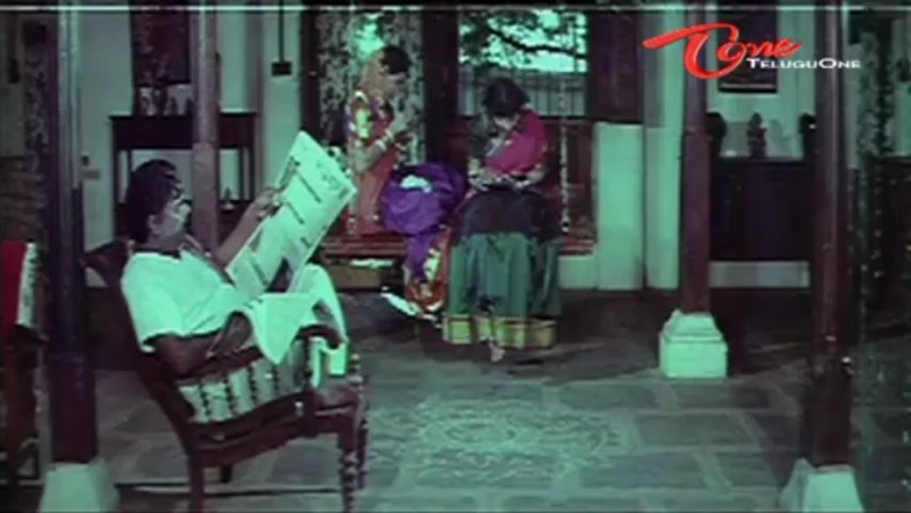 Babu Mohan Hilarious Getup To Scare Kota Srinivasa Rao