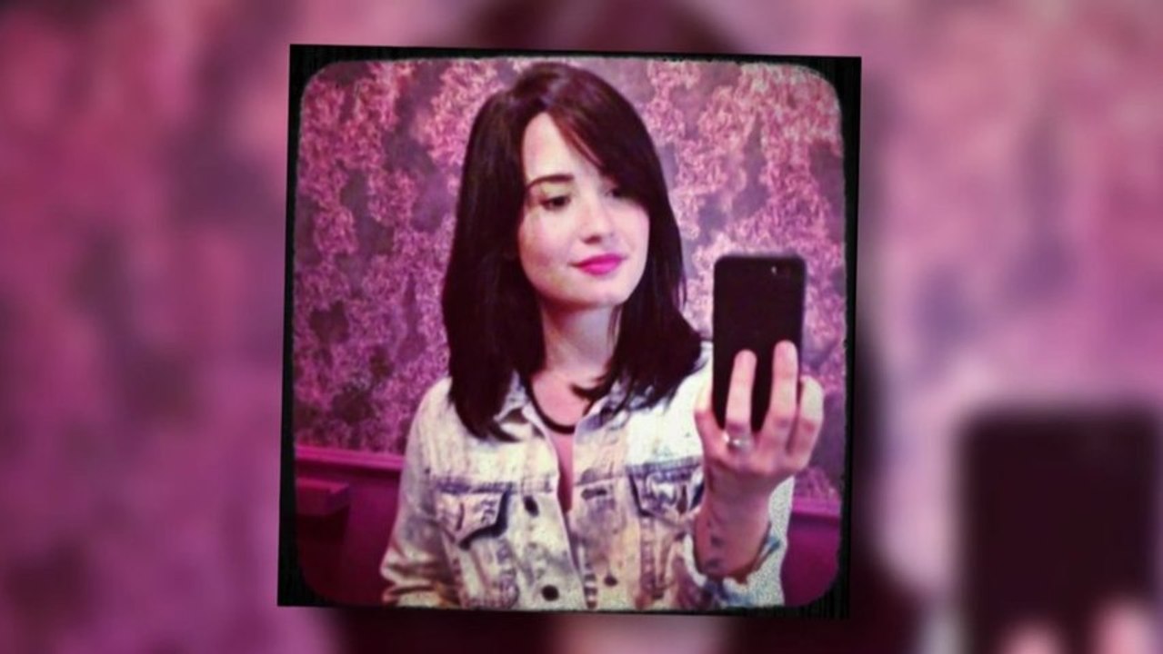 Demi Lovato Chops Off Her Hair