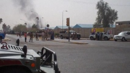 Deadly blasts hit Baghdad