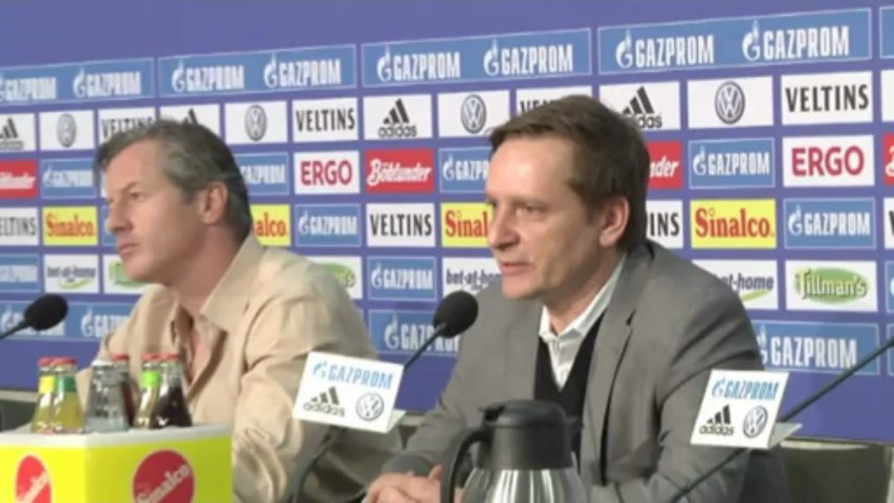 Horst Heldt will für neue Stürmer sammeln