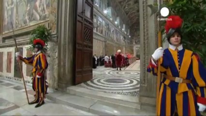 François face à la crise de la Curie