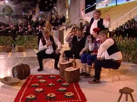 Darko Martinović - Vino točim, a vino ne pijem