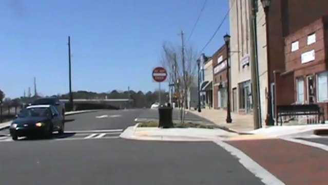 Union Pacific container and empty well train through Austell Ga. into Whitaker Yard.