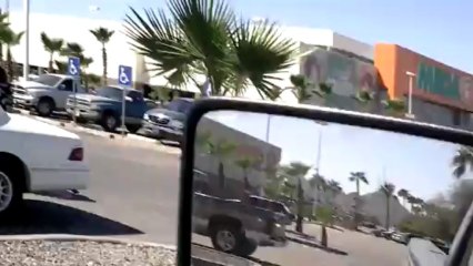 ** UN MESS COMO RREY Y VARIOS AÑOSS COMO WEEYY**