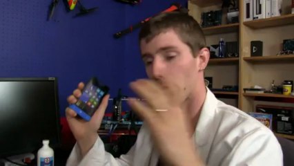 iSwitched to Windows Phone 8 - Day 30 Experience Linus Tech Tips