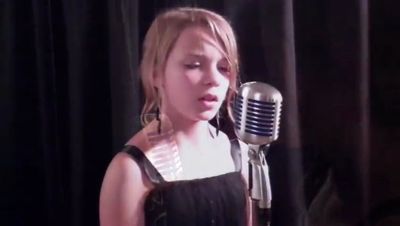 LITTLE NOELLE (The Prayer)