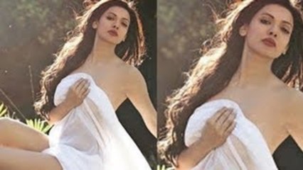 Hot Sara Loren Drops Her Top For FHM Photo Shoot