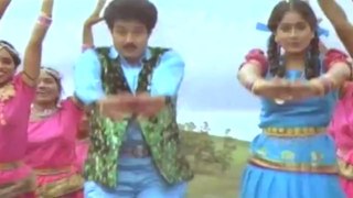 Muthyala Pandirilo Muripala Sandhadilo Video Song - Muddula Menalludu