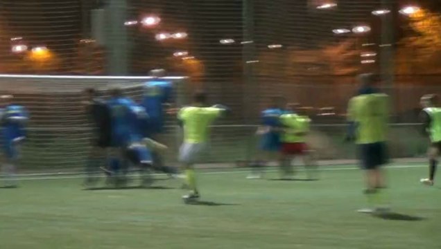 Vm J19: Valencia OutDoor C.F. 2-3 Komen o Ke