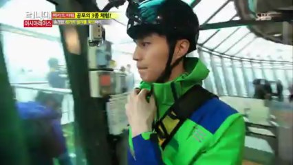 라이브도박사이트 space82.com