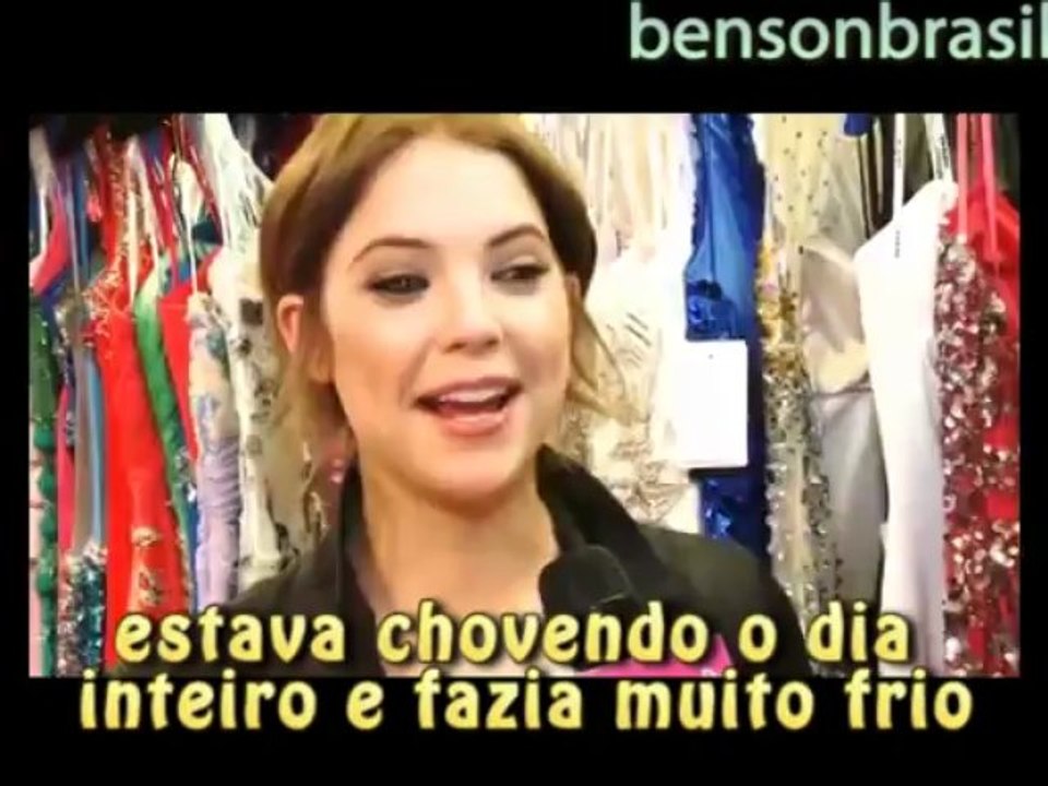 Ashley Benson On Spring Breakers Threesome With Vanessa Hudgens & James Franco (legendado)