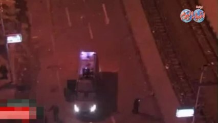 تعرية متظاهر بالكامل وسحله قبل القبض عليه فى الإتحادية